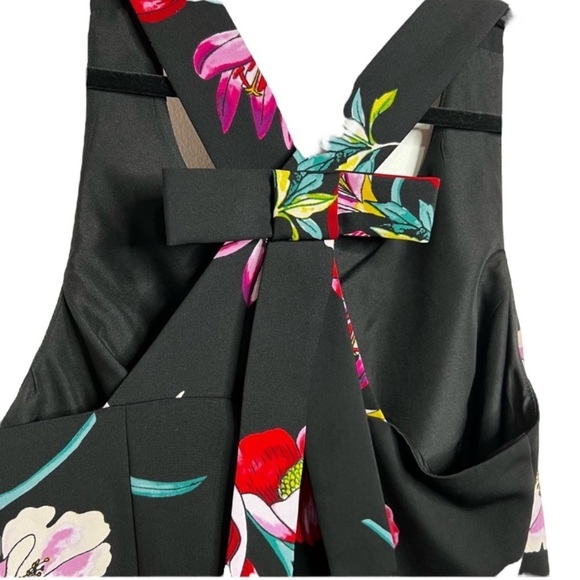 ANN TAYLOR FACTORY Floral Print Crossback Bow Dress Black w/ Colorful Florals 6 - Picture 7 of 10